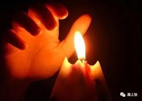为四川、新疆震区同胞祈祷！